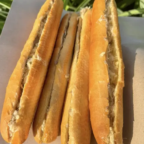 Hình ảnh Bánh Mì Que Mộc Kim - Pate Nhà Làm & Cà Phê Pha Máy - Tỉnh Lộ 10