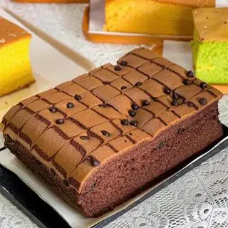 Hình ảnh Bánh bông lan socola size lớn