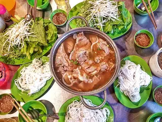 Hình ảnh Lẩu bò - phần 4-5 người