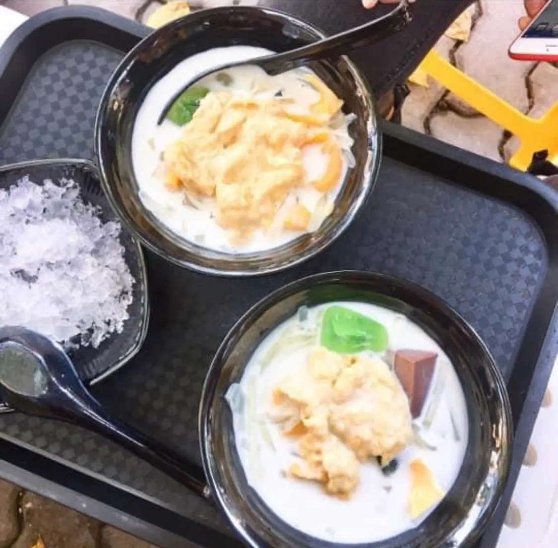 Hình ảnh Chè thái sầu riêng