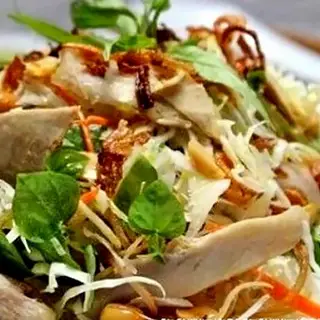 Hình ảnh Cơm gỏi áp đùi gà