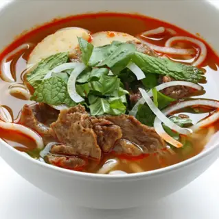 Hình ảnh Bún bò - bát