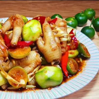 Hình ảnh Chân gà có xương sốt Thái