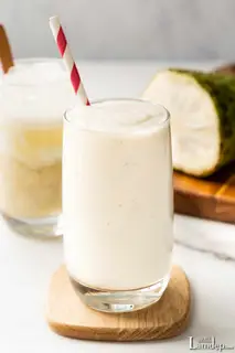 Hình ảnh Sinh tố bơ mãng cầu