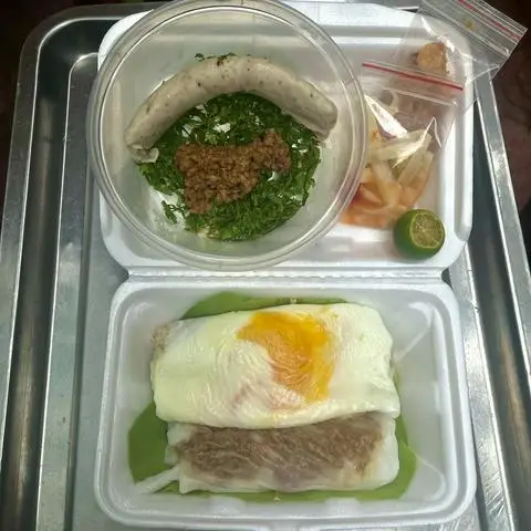 Hình ảnh Combo Suất đầy đủ (1 trứng chín + 1 giò + 3 bánh) + Coca
