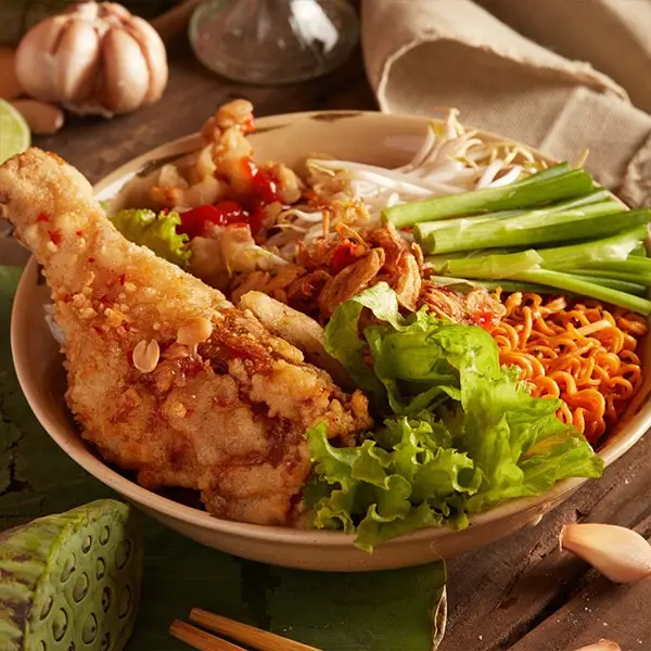 Hình ảnh Mì trộn gà