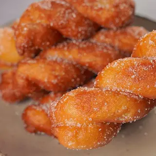 Hình ảnh Quẩy xoắn