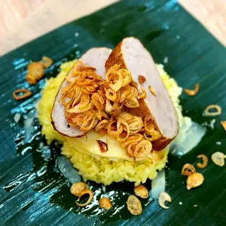 Hình ảnh Xôi xéo chả mỡ nướng