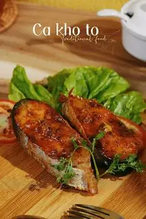 Hình ảnh Cơm cá ba sa kho tộ
