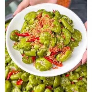 Hình ảnh Cà na đập dập xốc muối ớt 500gr