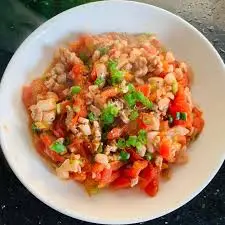 Hình ảnh Cơm thịt băm sốt cà chua
