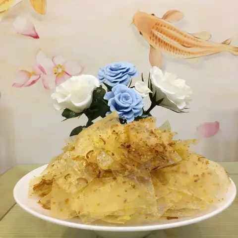 Hình ảnh Bánh Tráng Tỏi Sting Hương Vị Riêng Biệt - Huỳnh Tịnh Của 