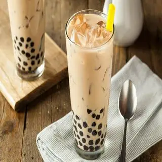 Hình ảnh Hồng trà sữa nguyên lá - size 700ml