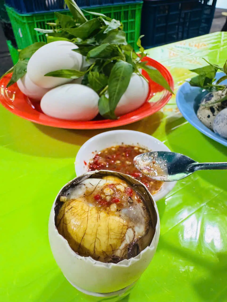 Hình ảnh Vịt lộn chín - 1 trứng