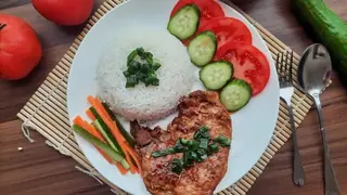 Hình ảnh Cơm Tấm Sườn Cốt Lết