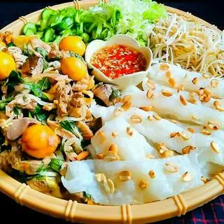 Hình ảnh Bánh ướt gà xé