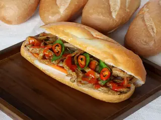 Hình ảnh Bánh mì chả cá