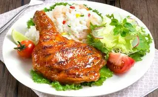 Hình ảnh Cơm đùi gà nướng mật ong