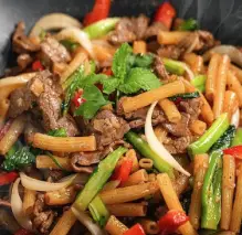 Hình ảnh Nui xào bò