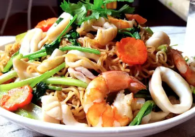 Hình ảnh Hủ tiếu xào hải sản