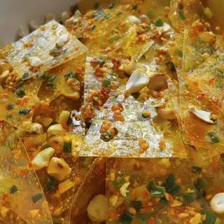 Hình ảnh Bánh tráng sa tế tôm