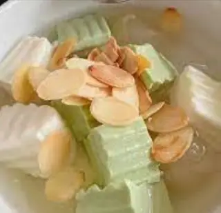 Hình ảnh Chè khúc bạch + Chè bưởi
