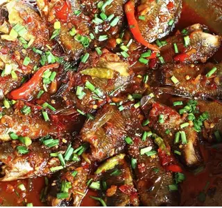 Hình ảnh Cơm cá rô kho