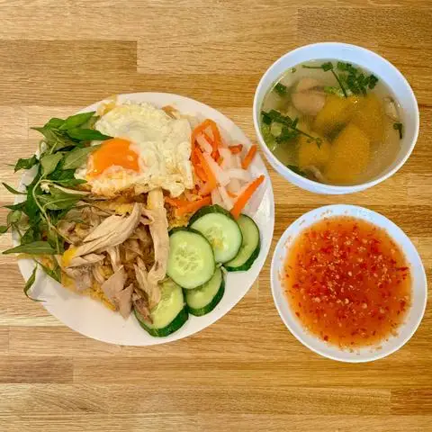 Hình ảnh Bếp Nhà Má Liên - Cơm Gà Quận 9 - Vinhomes Grand Park