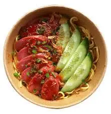 Hình ảnh Mì trộn xúc xích