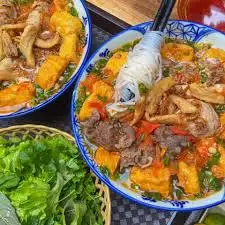 Hình ảnh Bún riêu tóp mỡ truyền thống