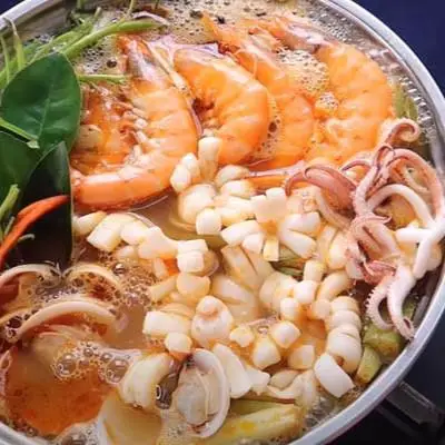 Hình ảnh Bếp Trịnh Thu - Lẩu, Nướng & Chân Gà - Tân Kỳ Tân Quý