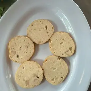 Hình ảnh Chả chiên thêm