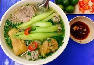 Hình ảnh Bún thịt, móng dọc mùng
