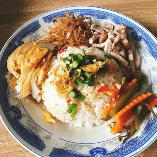 Hình ảnh Cơm tấm Long Xuyên truyền thống