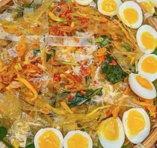 Hình ảnh Bánh tráng trộn đặc biệt