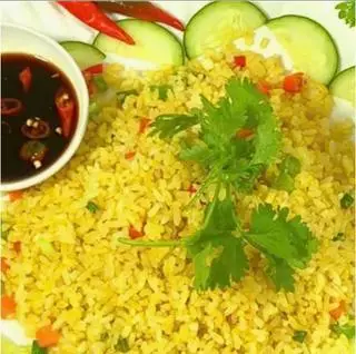 Hình ảnh Cơm chiên tỏi