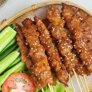 Hình ảnh Thịt xiên nướng - 5 xiên kèm trà hoa quả hoặc Coca