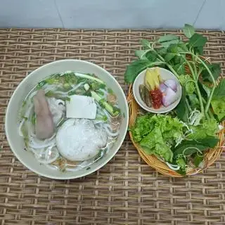 Hình ảnh Bánh canh giò heo - tô nhỏ