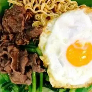 Hình ảnh Mì xào bò trứng