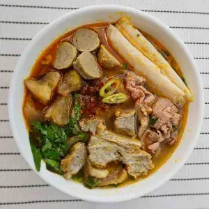 Hình ảnh Bún bò thập cẩm không giò