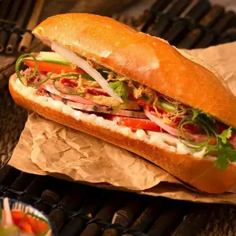 Hình ảnh Bánh Mì & Xôi Tí - Đào Trinh Nhất