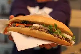 Hình ảnh Bánh mì kẹp pate