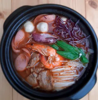 Hình ảnh Mì cay thập cẩm