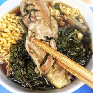 Hình ảnh Combo mỳ đùi gà tần ( tặng coca)