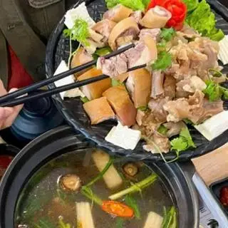 Hình ảnh Lẩu thập cẩm bình dân