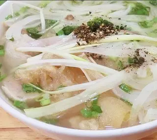 Hình ảnh Phở tái gân