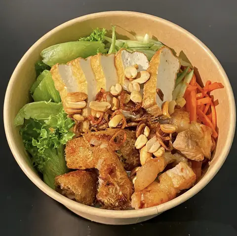 Hình ảnh Ngọc Ngân - Bánh Mì Heo Quay - Lê Văn Lương