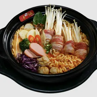Hình ảnh Mì lẩu Thái bò Mỹ cuộn nấm