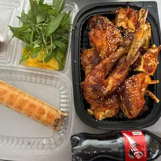 Hình ảnh 1 gà nướng - 1 cơm lam - 1 Coca
