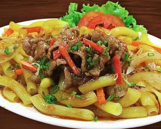 Hình ảnh Nui xào bò